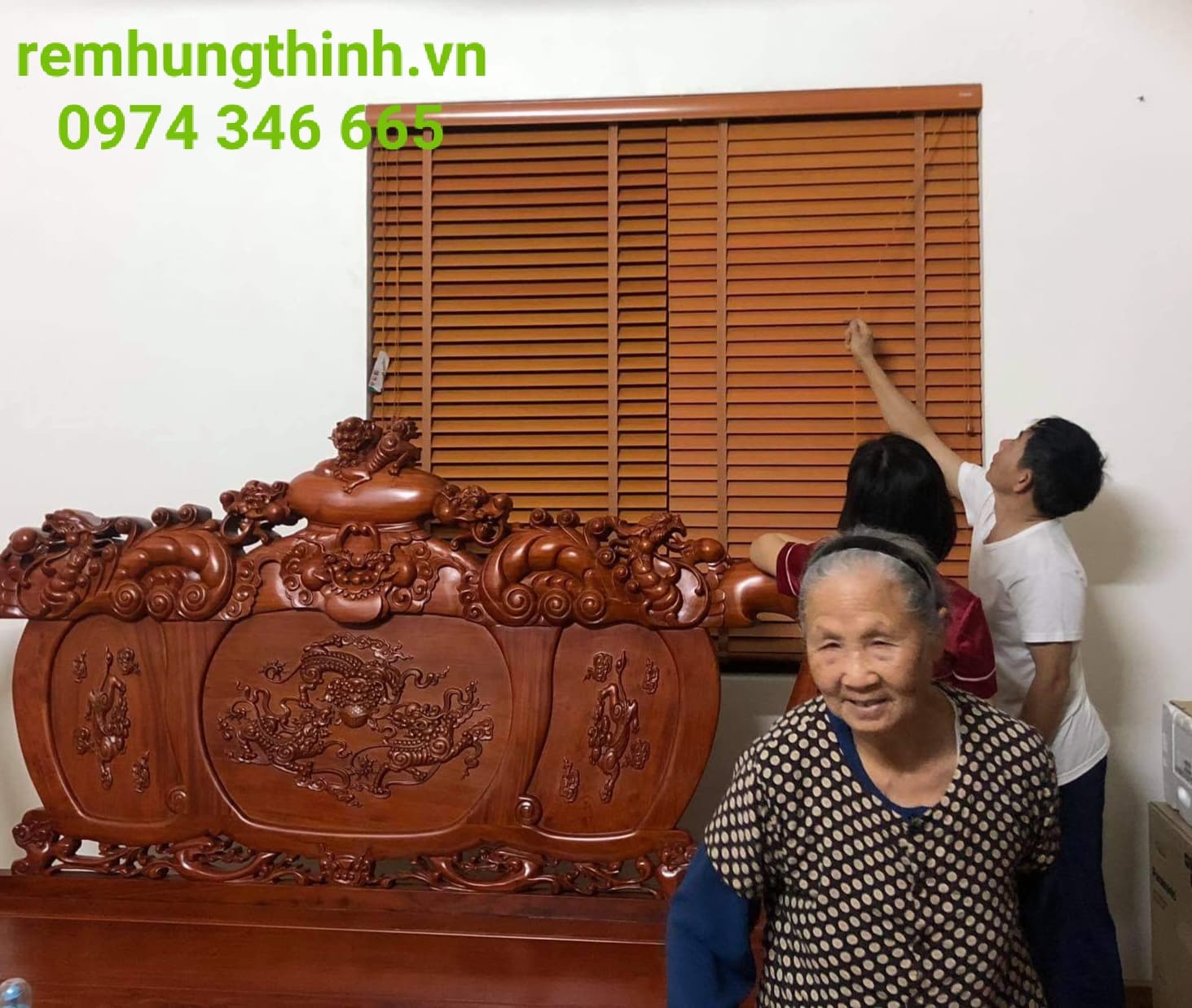 Rèm sáo gỗ được làm từ gỗ tự nhiên tại xã Trường Yên huyện Chương Mỹ, Hà Nội